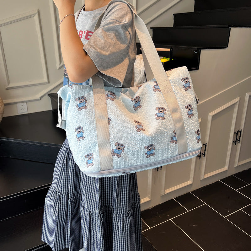 Expandable And Stylish Travel Bag for Short Trips, Designed for Easy Handling And Ample Storage