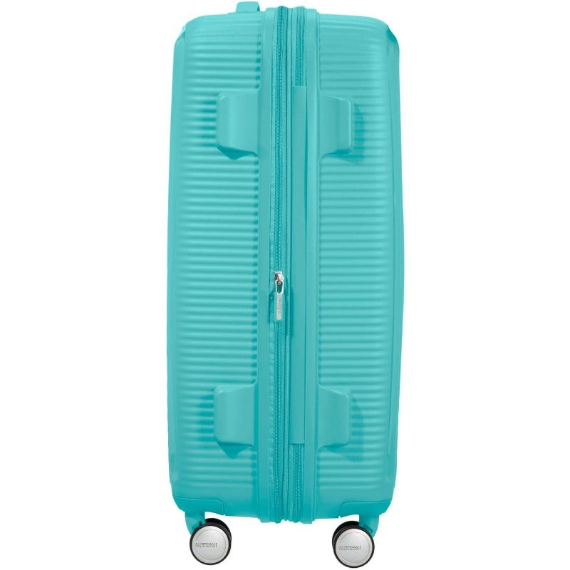 American Tourister Unisex_Adult Soundbox Blue Poolside Blue Spinner M EXP (67 cm71.5\u002F81 L)