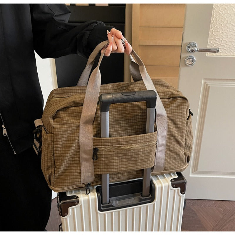 Large Capacity Travel Bag for Short Trips, Suitable for Spring And Summer, Designed for Women As a Shoulder Tote Or Handbag