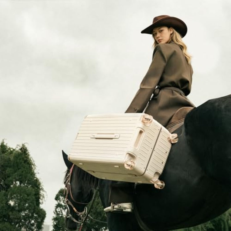 20-Inch Beige Carry-On Suitcase - Hard Shell Trunk with Aluminum Frame, Zipperless Design, Airline Approved, Features Detachable Liner And Wheels